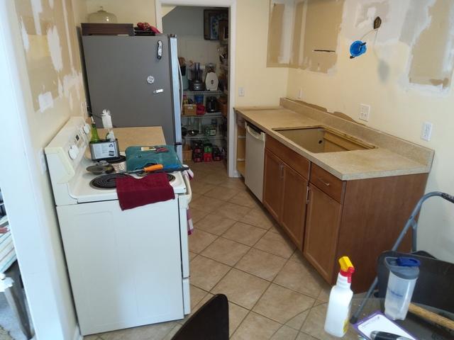 kitchen cabinets and counter top we removed