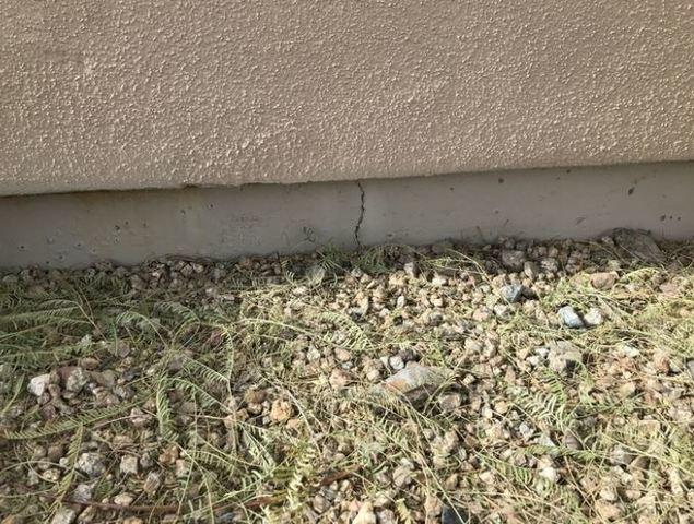 Symptoms of Foundation Problems: Concrete Cracks on Stem Wall