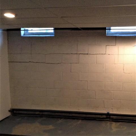 Bowing Basement Wall Letting Water Into Basement For Ann Arbor, Mi Home