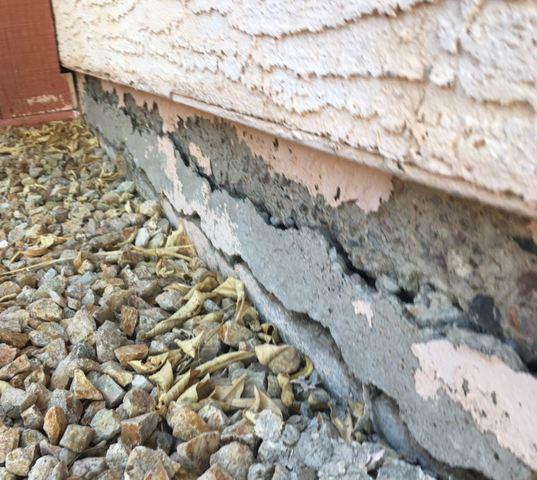 Horizontal Concrete Crack on Stem Wall in Glendale, AZ