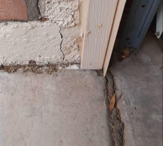 Vertical Concrete Cracks on Stem Wall in Gilbert, AZ
