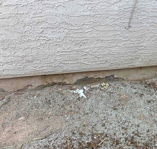 Signs of Advanced Rust in Stem Wall: Flaking Paint