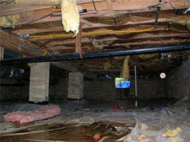 Wet Crawl Space