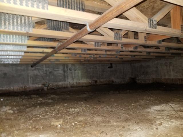 Before Crawl Space Remediation