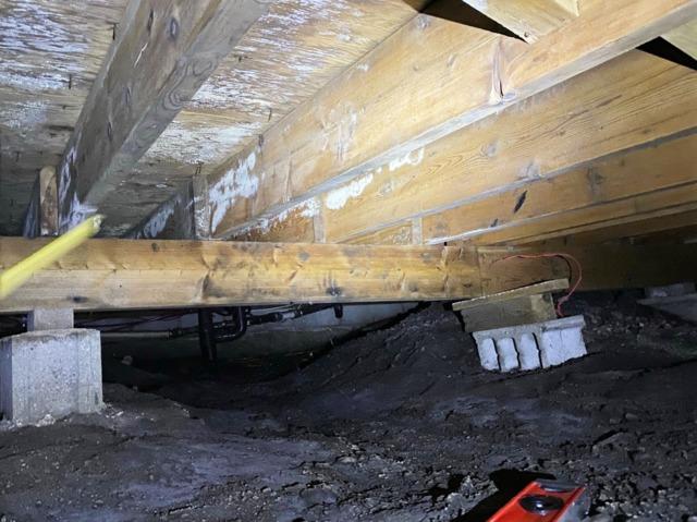 Sinking Crawl Space Supports in South Haven, MN