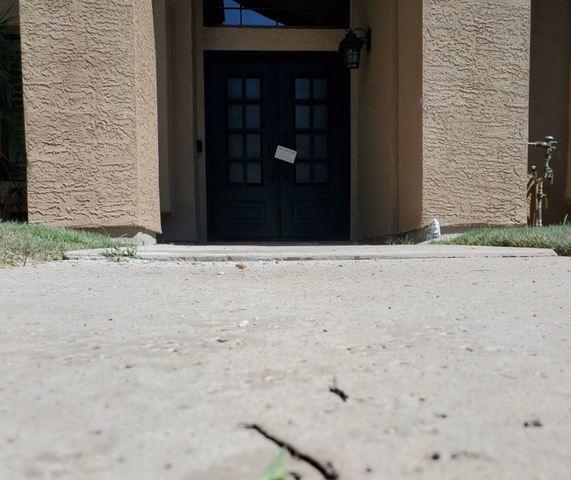 Symptoms of Settlement Foundation Problems - 3