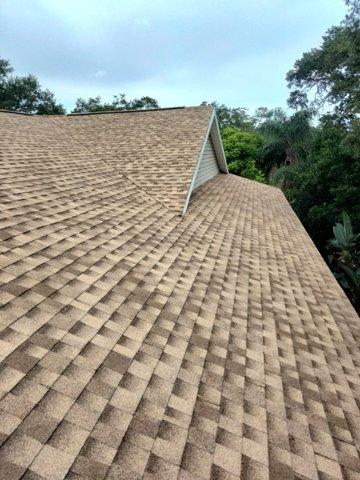 <p>Our crew replaced a shingle roof in Seminole, Florida. They installed GAF Shakewood shingles and replaced any rotted wood as needed.</p>