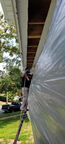 Spray foam insulation of the cantilever