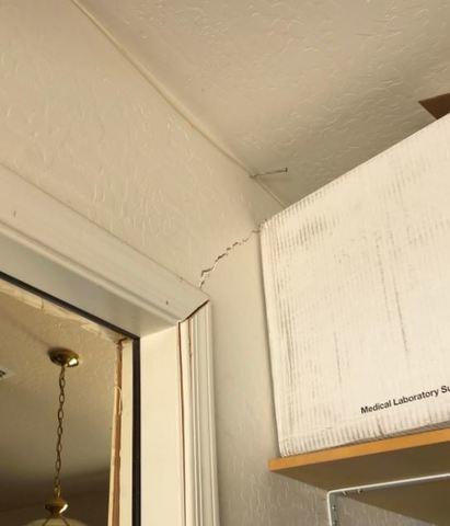 Interior Wall  Cracks