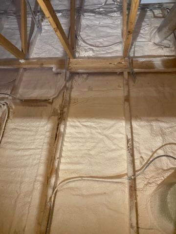 Spray Foam Protects Attic from Air Leaking