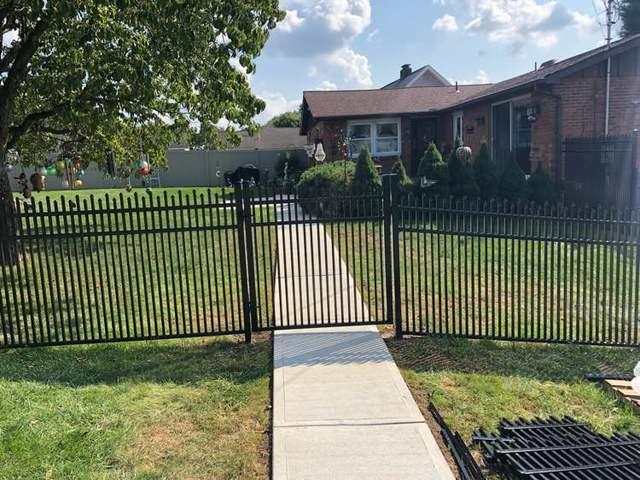 4' Black Aluminum Fence Blue Ridge, Extra Picket, 3 Rail, Flush Bottom (2) 4' gates / (1) 8' gate