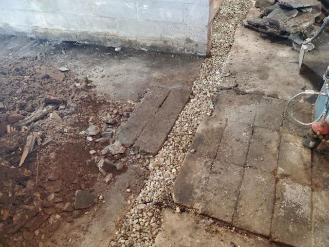 Fully Covered Lateral