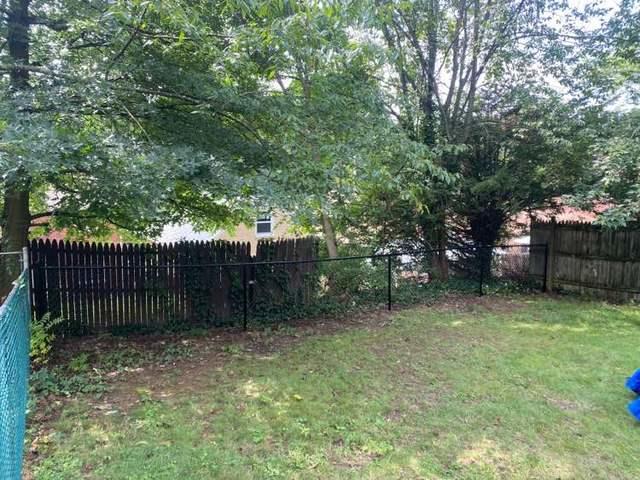 4' Black Chain Link Fence (1) 42