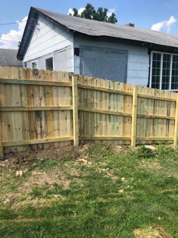 6' Natural Pressure Treated Wood Privacy Fence (1) 4' gate Installation