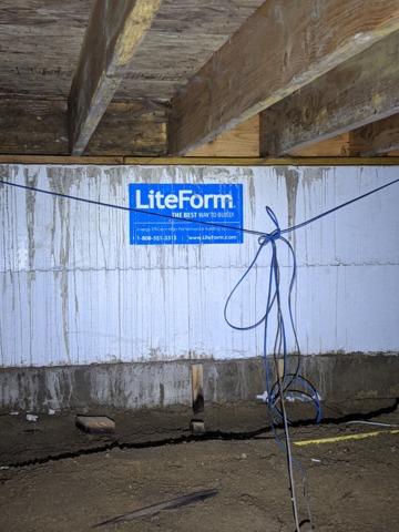 Mold forming in Crawlspace in Germantown Hills