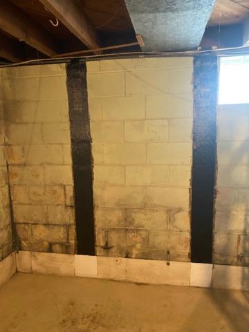 CarbonArmor is the perfect solution to stabilizing cracked walls. The system is made up of carbon-fiber fabric straps that are adhered to the wall with a strong resin.