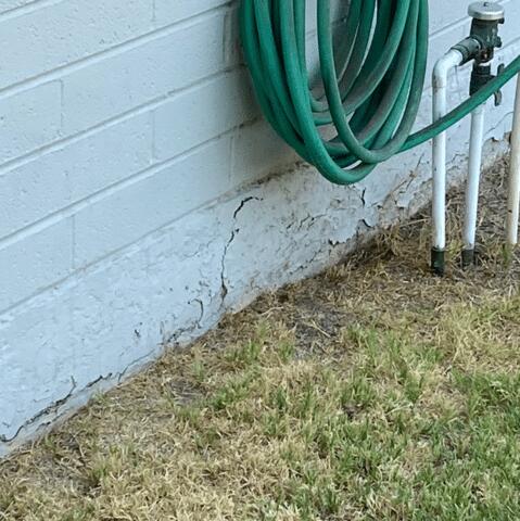 Vertical Concrete Crack in Stem Wall in Phoenix, AZ