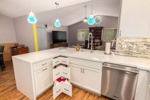 We love these corner cabinetry storage options!