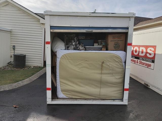 This POD has the baby grand piano in it, among many other things.