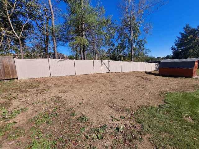 6' Khaki Vinyl Acadia Privacy Fence Installation