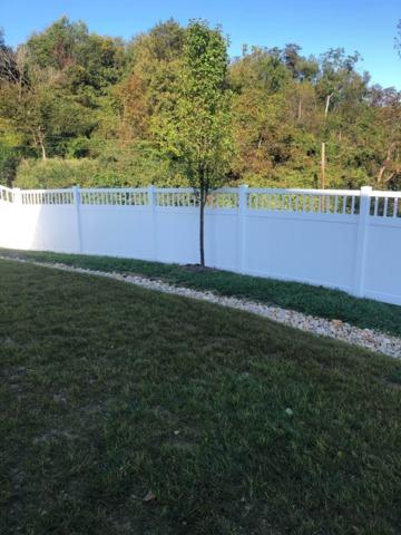 6' White Vinyl Acadia Fence Backyard Spindle Top (1) 4' gate