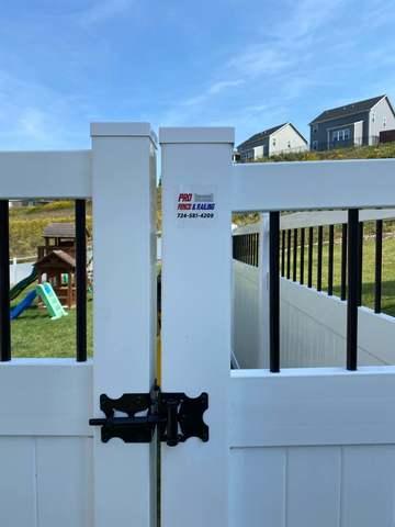 6' White Vinyl Acadia Privacy Fence Spindle Top, with Black Aluminum Spindles (1) 8' Double gate / (2) 3' gates