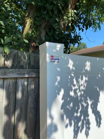 6' White Vinyl Acadia Privacy Fence