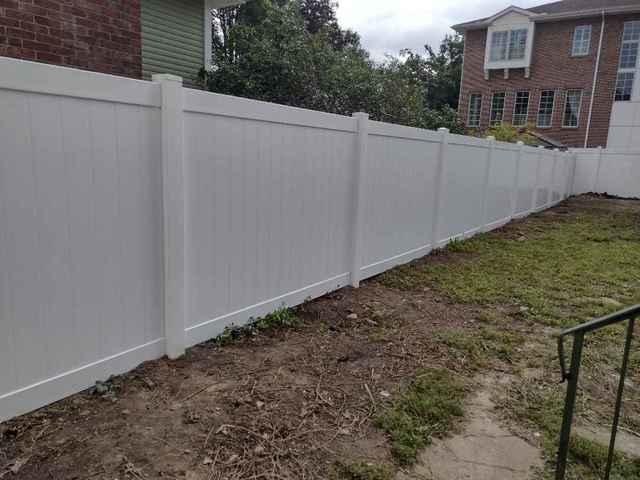 6' White Vinyl Acadia Privacy Fence (1) 3' gate