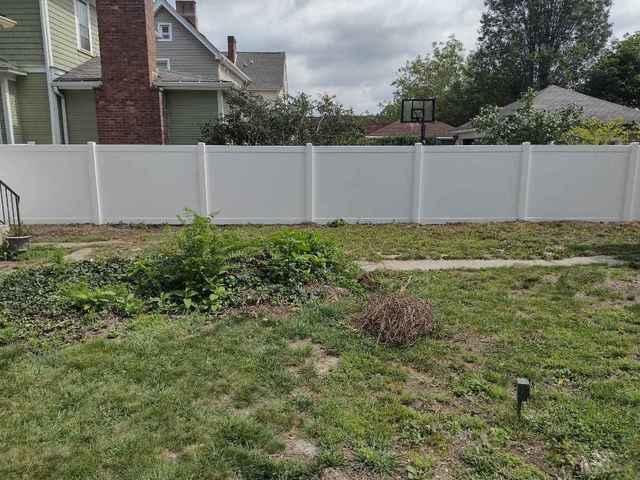 6' White Vinyl Acadia Privacy Fence (1) 3' gate