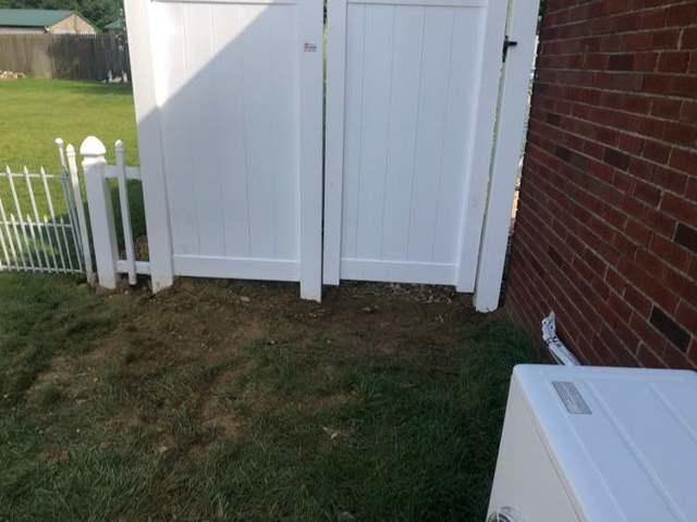 6' Acadia Vinyl Privacy Fence Backyard Installation