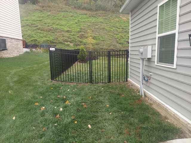 5' Black Commercial Aluminum Fence 3 Rail, Flush Bottom (1) 3' gate straight Installation