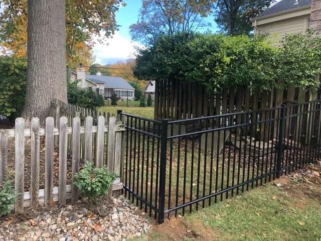 4' Black Classic Aluminum Fence Commercial Grade, Picket Through Bottom Rail, 3 Rail (1) 4' gate