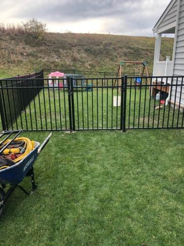4' Black Classic Aluminum Fence 3 Rail, Commercial Grade, Flush Bottom (2) 4' gates Installation