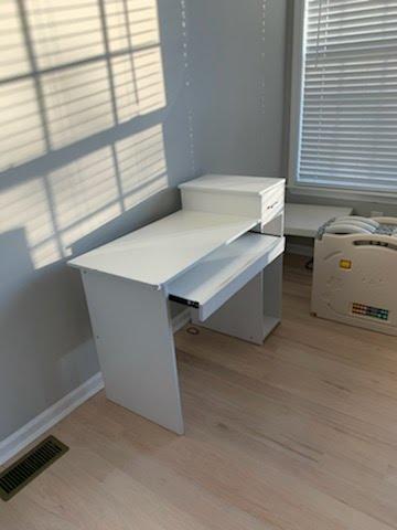 <p>The Junkluggers of Atlanta Metro East will pick up all kinds of furniture - big or small - and treat it in an eco-friendly and sustainable way. </p>