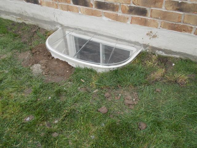 HamiltonWindow Well