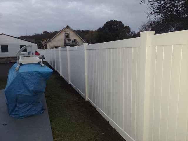 6' White Acadia Privacy Vinyl Fence Installation