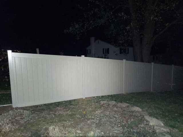 6' Khaki Acadia Privacy Vinyl Backyard Installation