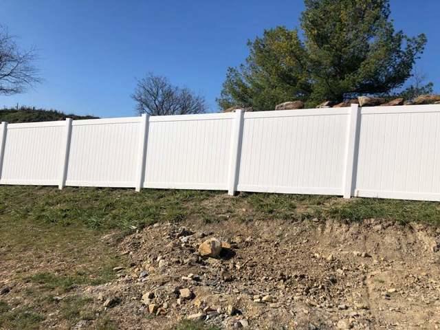 6' White Vinyl Acadia Privacy Backyard (2) 4' gates Installation