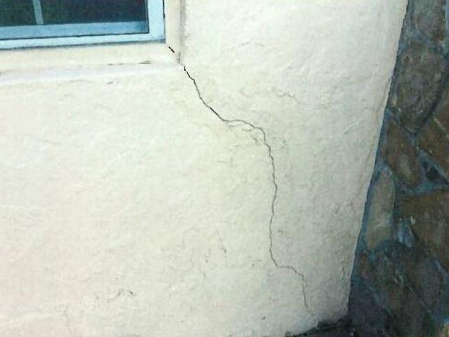 Exterior Wall Cracks