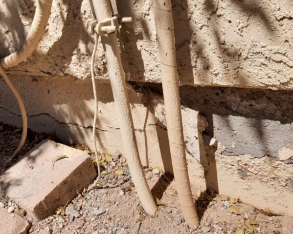 Horizontal Concrete Crack in Stem Wall in New River, AZ
