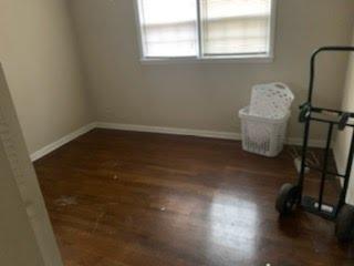 <p>The Junkluggers of Atlanta Metro East helping a customer in Tucker, GA to remove furniture from their home & take care of the items in an eco-friendly & sustainable way. </p>