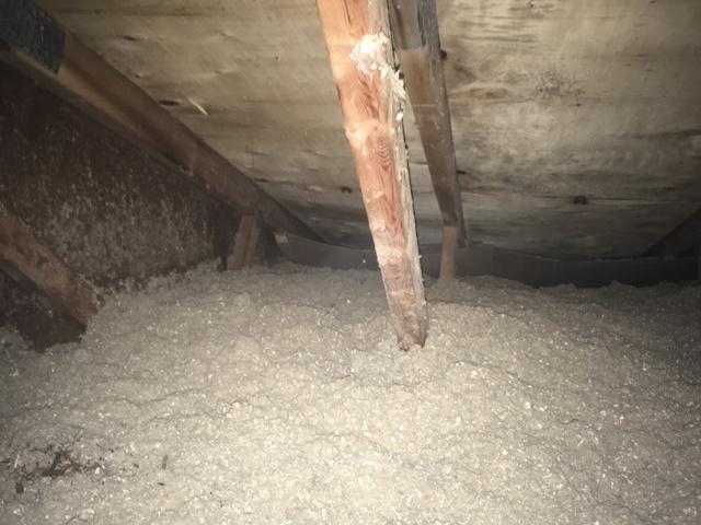 Grenier avant les travaux