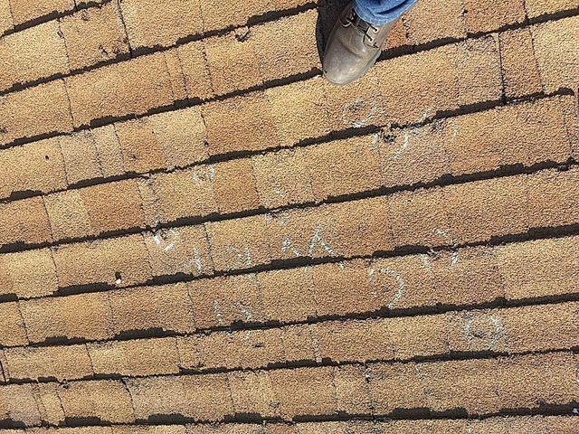 <p>Roof Replacement before photo</p>