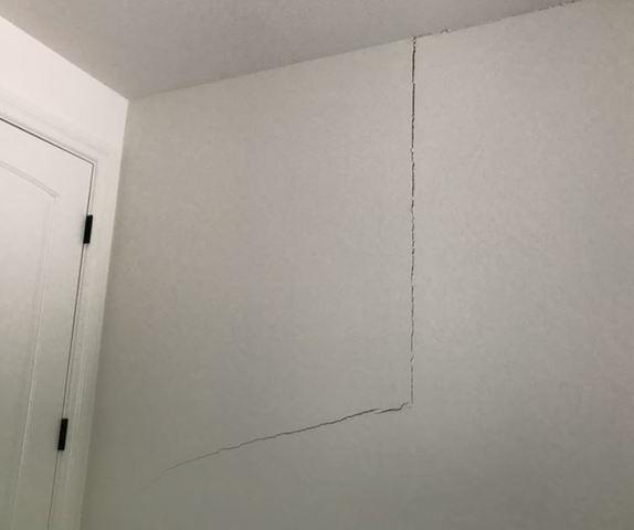 Drywall Crack
