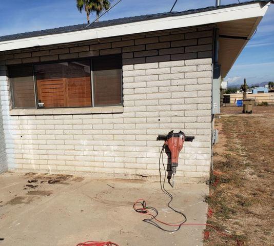 Removing Concrete to Underpn