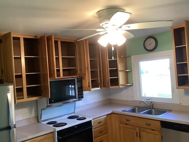 Empty and ready to sell