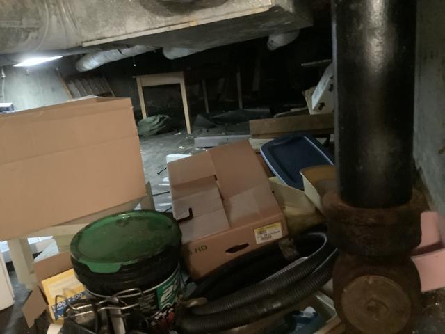 Relieving stress of clearing an estate, one item at a time.
