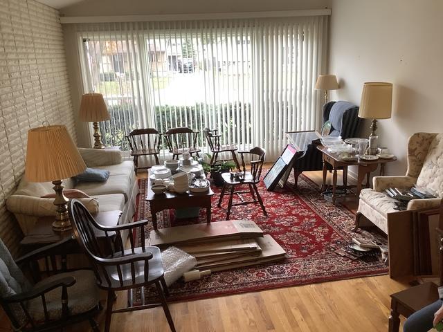 Relieving stress of clearing an estate, one item at a time.