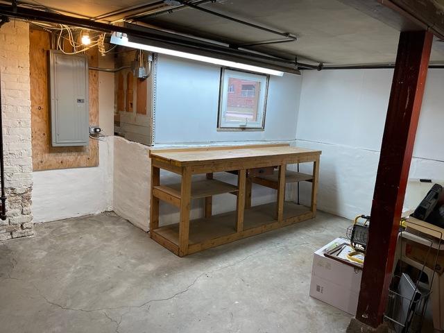 Helping customers empty their space before a big move