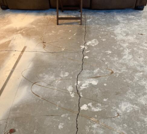 Cracks on the Floor in phoenix, Arizona